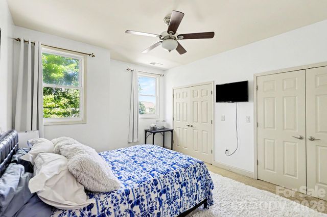 10130 Fairlea Drive, Charlotte, NC 28269
