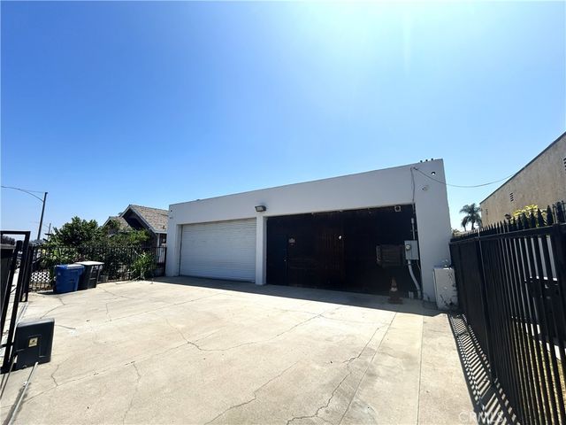 1404 Alamitos, Long Beach, CA 90813