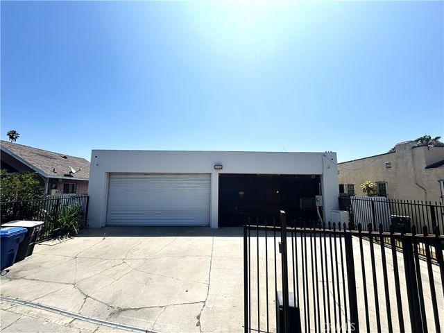 1404 Alamitos, Long Beach, CA 90813