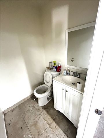 1404 Alamitos, Long Beach, CA 90813