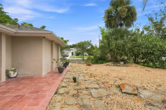 317 SALVADOR DRIVE, Punta Gorda, FL 33983