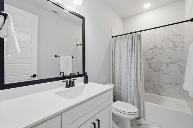 405 Hummingbird Drive, Celina, TX 75009