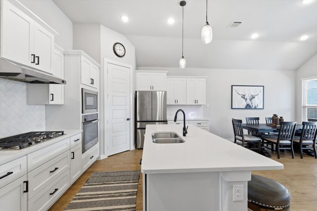 405 Hummingbird Drive, Celina, TX 75009
