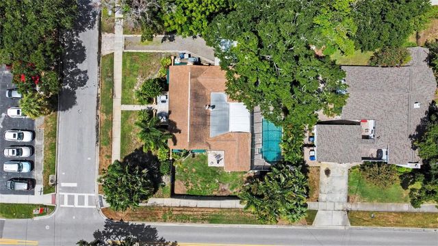 3601 W EMPEDRADO STREET, Tampa, FL 33629