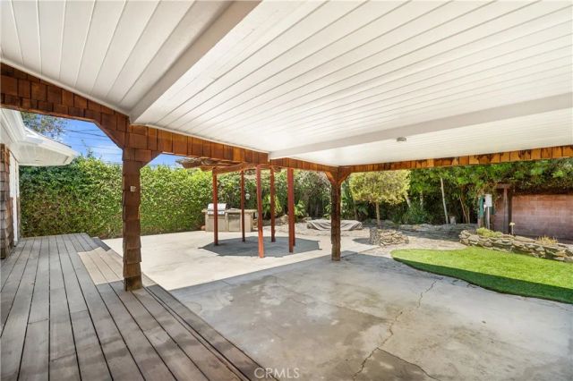 20271 Mobile, Winnetka, CA 91306