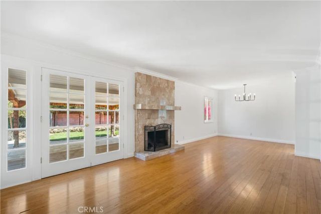 20271 Mobile, Winnetka, CA 91306