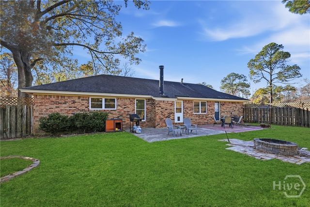 102 E Sagebrush Lane, Savannah, GA 31419