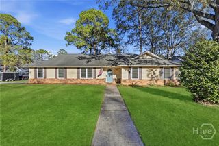102 E Sagebrush Lane, Savannah, GA 31419