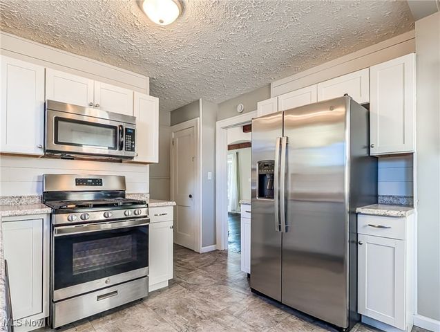 1403 24th Street NW, Canton, OH 44709