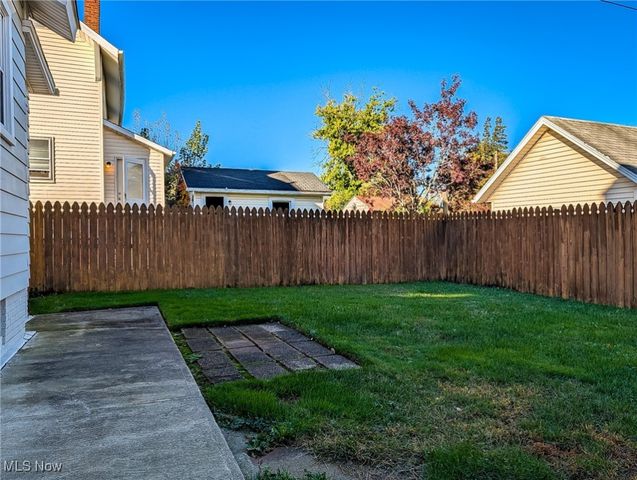 1403 24th Street NW, Canton, OH 44709