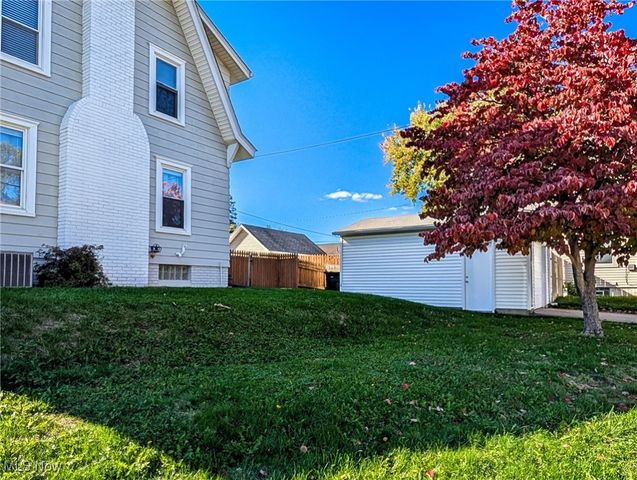 1403 24th Street NW, Canton, OH 44709