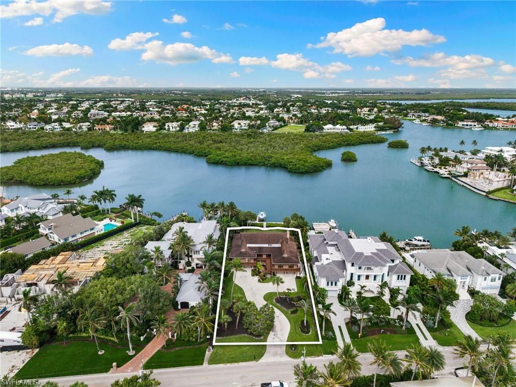 3695 Gordon DR, NAPLES, FL 34102 — exterior