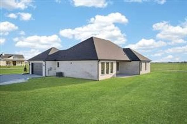 860 Alondrita Street, Celeste, TX 75423