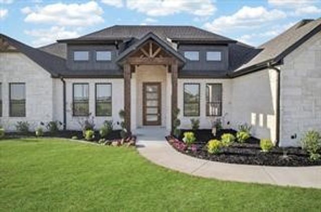 860 Alondrita Street, Celeste, TX 75423