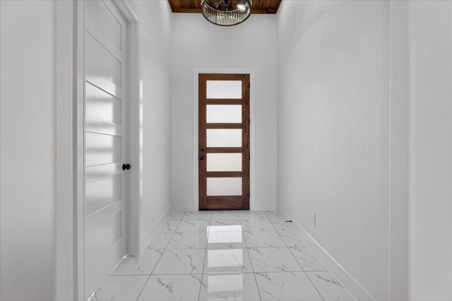 860 Alondrita Street, Celeste, TX 75423