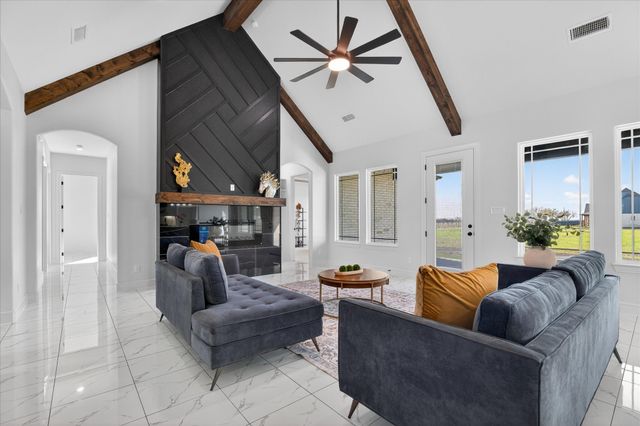 860 Alondrita Street, Celeste, TX 75423