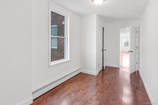 370 Broadway 3, Newburgh, NY 12550