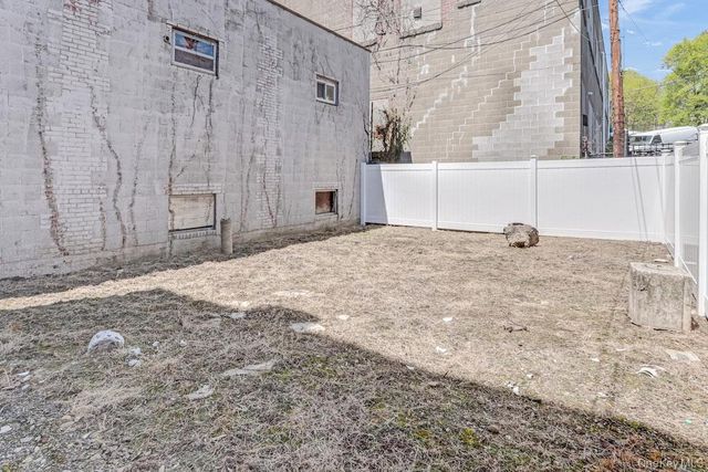 370 Broadway 3, Newburgh, NY 12550
