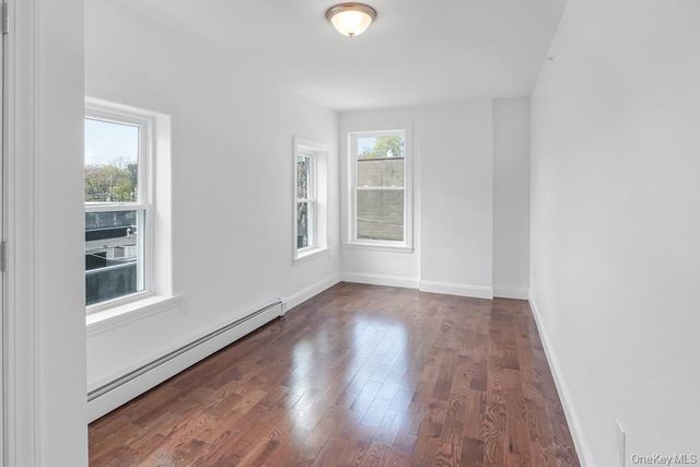370 Broadway 3, Newburgh, NY 12550
