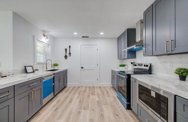 4009 Omeara Drive, Houston, TX 77025