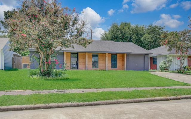 4009 Omeara Drive, Houston, TX 77025