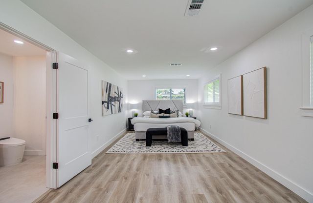 4009 Omeara Drive, Houston, TX 77025
