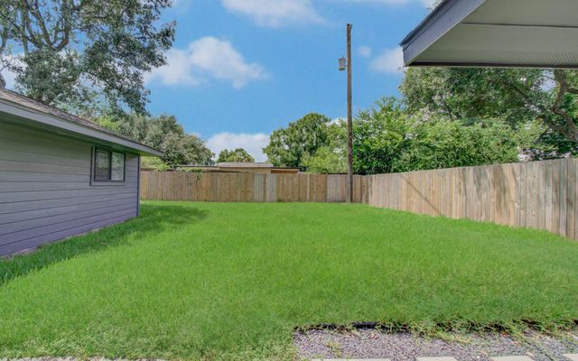 4009 Omeara Drive, Houston, TX 77025