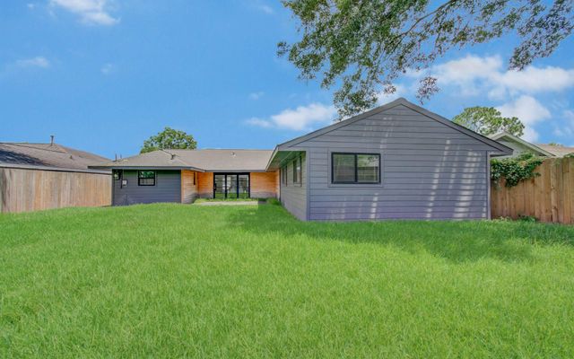 4009 Omeara Drive, Houston, TX 77025