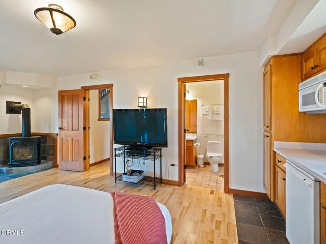 7400 Highway 1, Elk, CA 95432