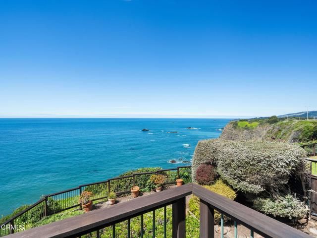 7400 Highway 1, Elk, CA 95432