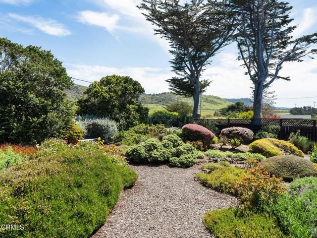 7400 Highway 1, Elk, CA 95432