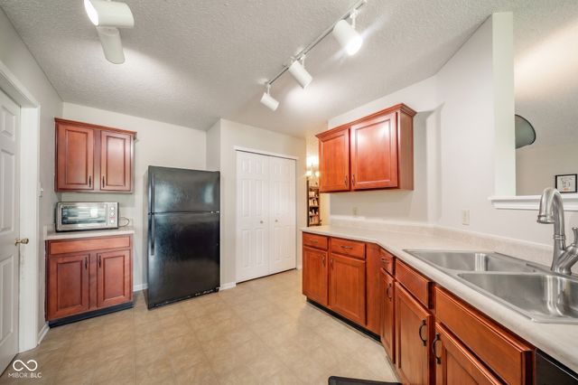 8039 S Evening Drive, Pendleton, IN 46064