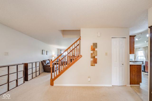 8039 S Evening Drive, Pendleton, IN 46064