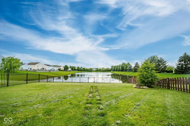 8039 S Evening Drive, Pendleton, IN 46064