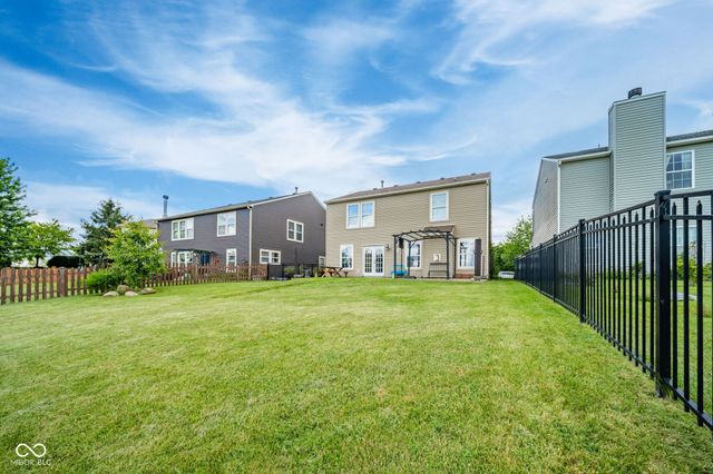8039 S Evening Drive, Pendleton, IN 46064