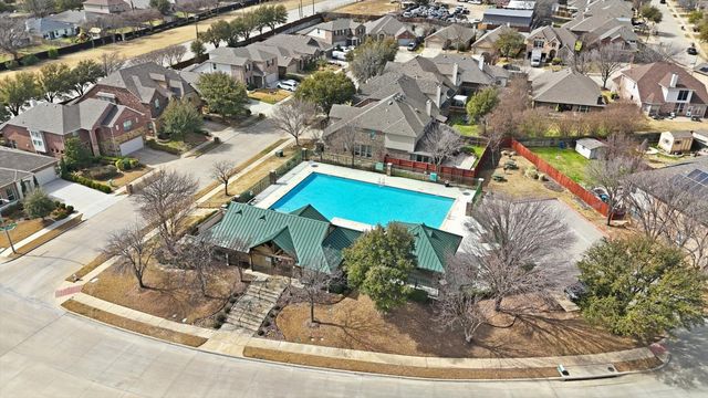 1316 Realoaks Drive, Fort Worth, TX 76131