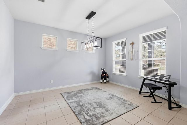 1316 Realoaks Drive, Fort Worth, TX 76131