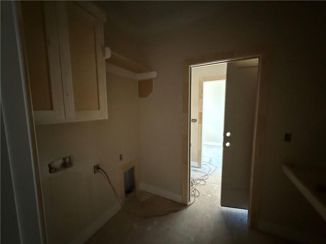 8005 SE Hoot Owl Street, Blue Springs, MO 64014