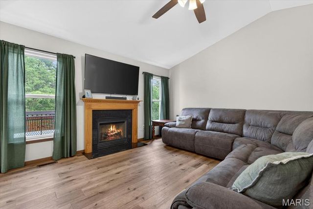 2332 Garden Lane, Festus, MO 63028