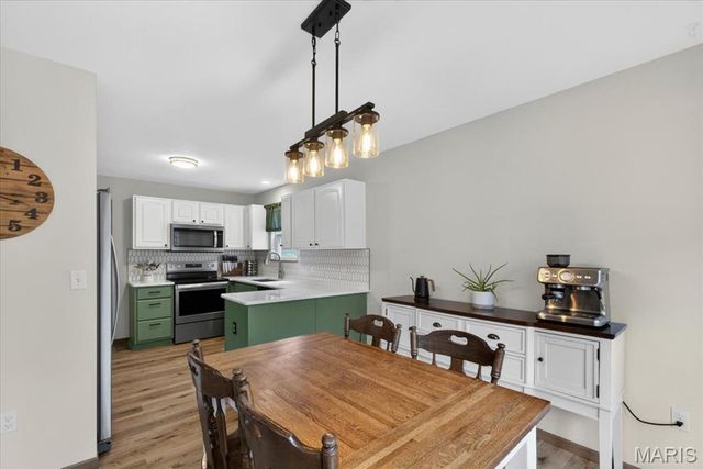 2332 Garden Lane, Festus, MO 63028