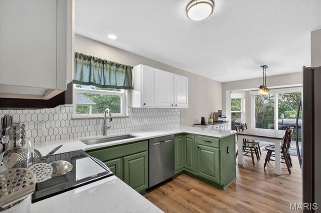 2332 Garden Lane, Festus, MO 63028