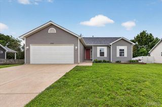 2332 Garden Lane, Festus, MO 63028
