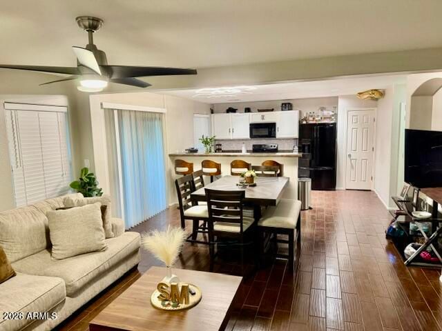 919 S PHEASANT Drive, Gilbert, AZ 85296