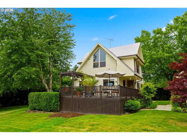 21138 S SOUTH END Rd, Oregon City, OR 97045