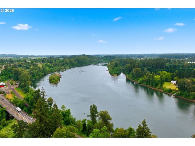 21138 S SOUTH END Rd, Oregon City, OR 97045