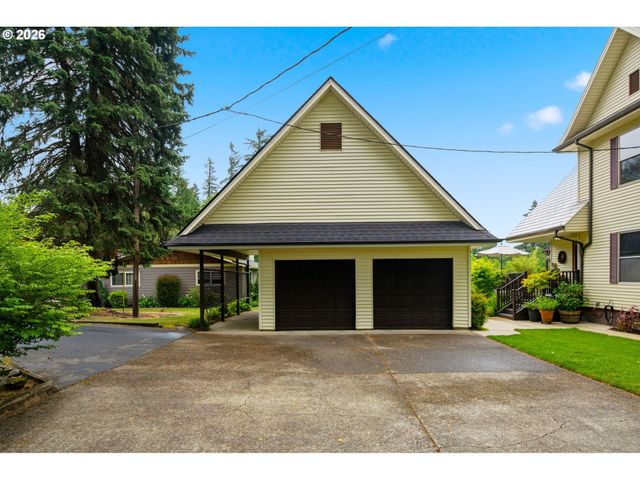 21138 S SOUTH END Rd, Oregon City, OR 97045