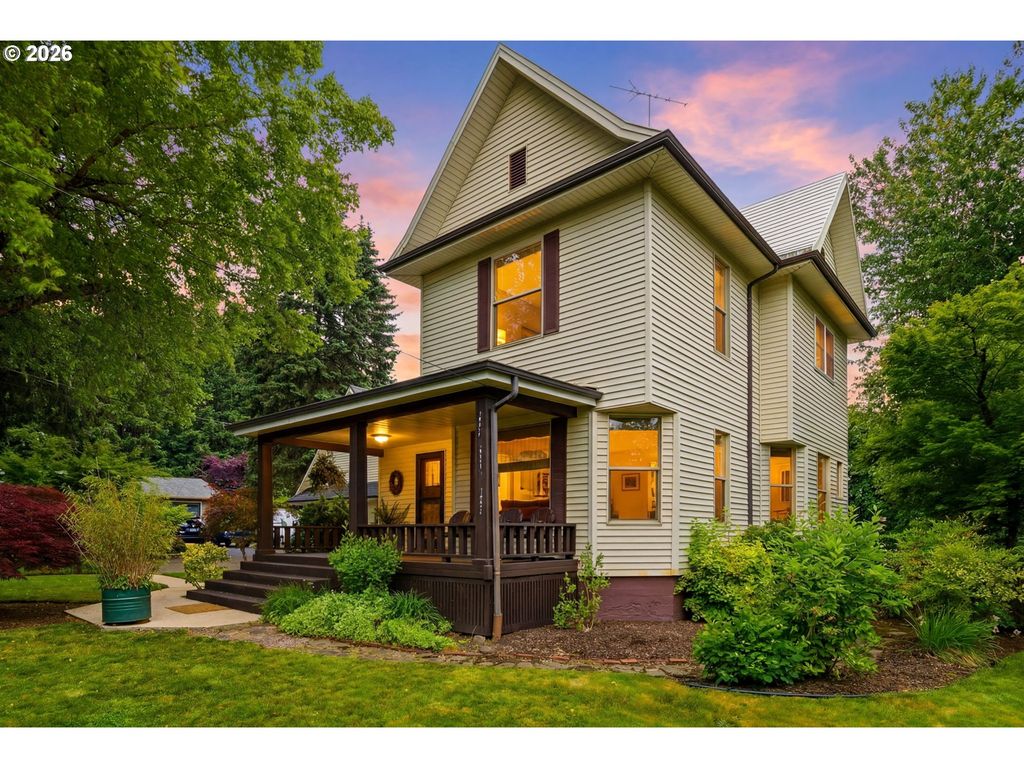 21138 S SOUTH END Rd, Oregon City, OR 97045