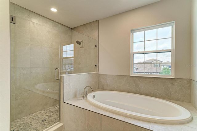 8215 RUSHTON PLACE, Parrish, FL 34219