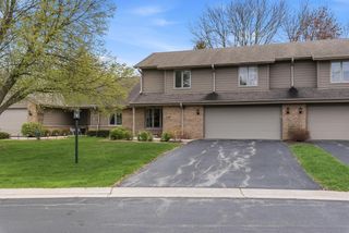 3770 Klondike COURT #B, Brookfield, WI 53045