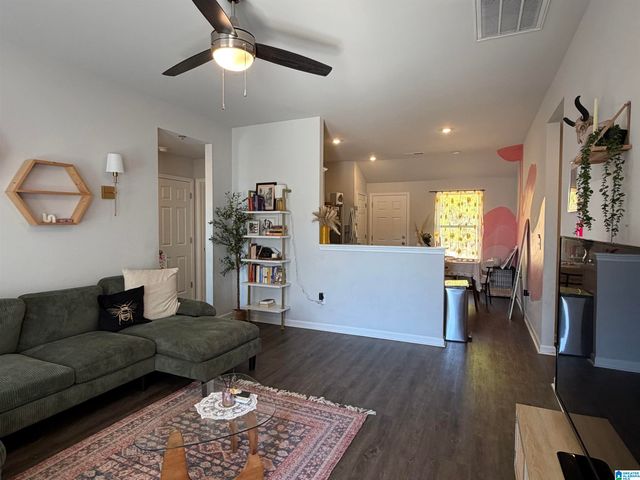 8684 MOHRING PLACE, Leeds, AL 35094